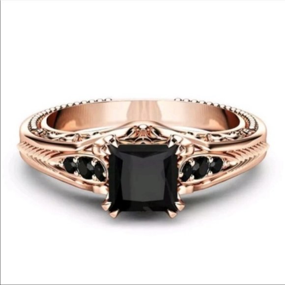 New Women Rose Gold Filled Black Sapphire Ring - Picture 2 of 4